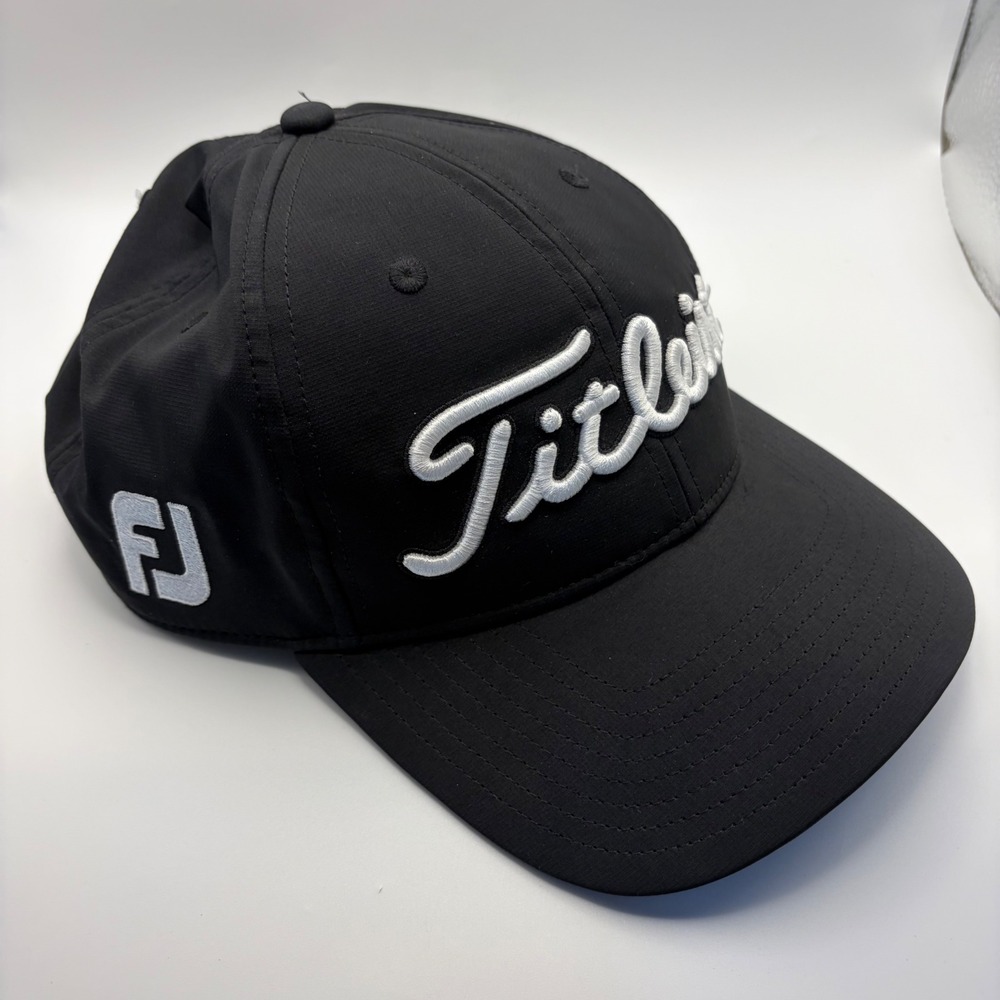 Titleist Pro V1 FJ Golf Hat Black Adjustable Strapback Cap Mens One Size